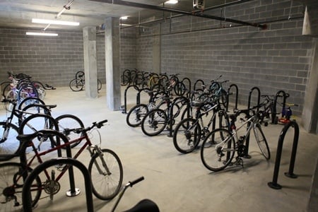 Commercial Office Facilities: Bike and Wellness Amenities