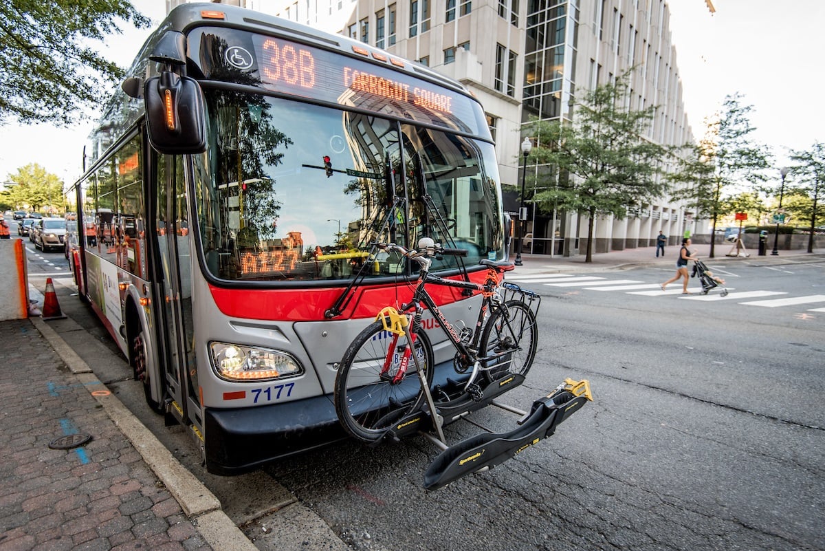 38b-metrobus-with-bike