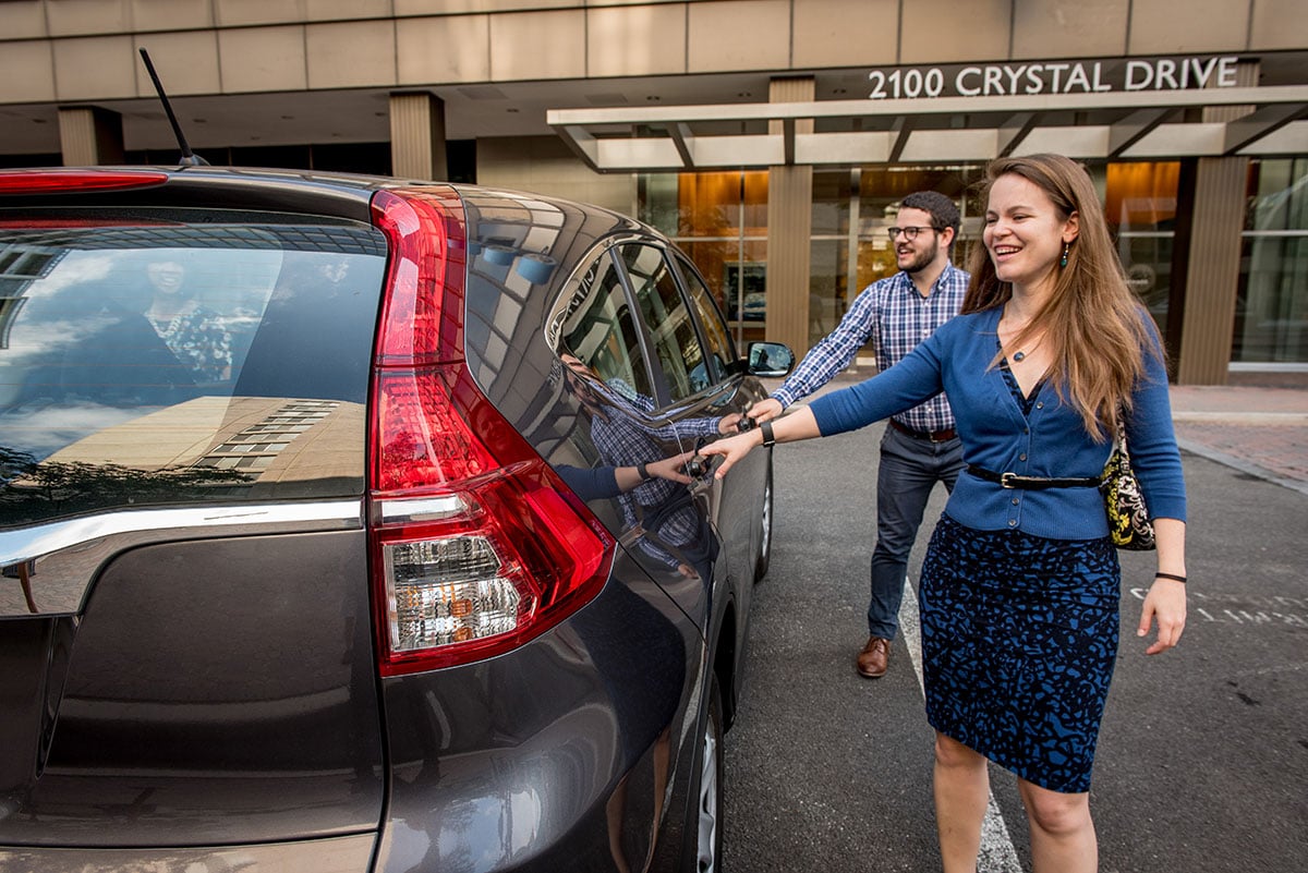 Carpool vs Vanpool What's the Difference?