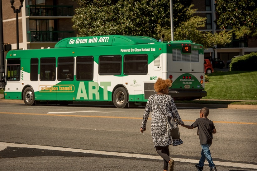 art-42-bus-parent-child.jpg