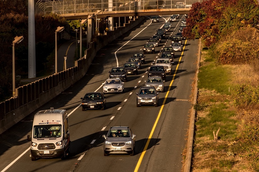 i-66-slugging-metro-access-van.jpg