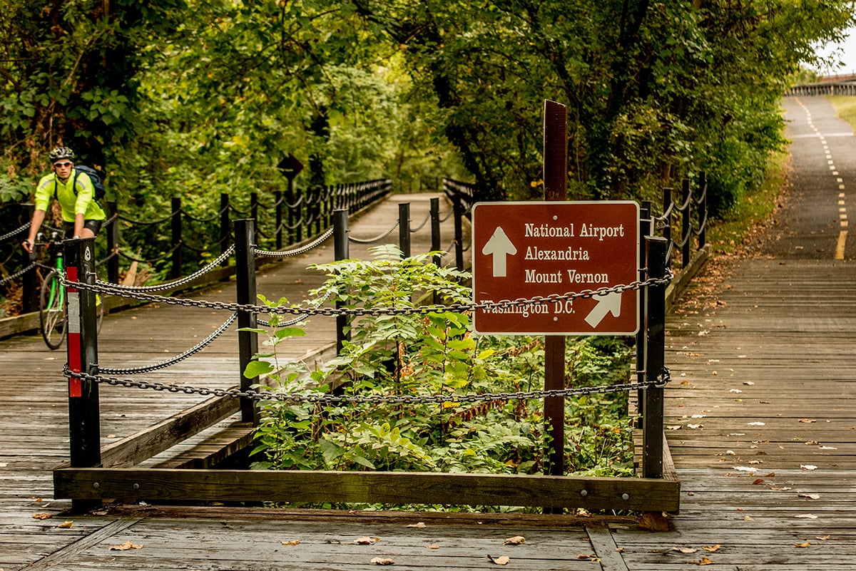 mt-vernon-trail-wayfinding-sign