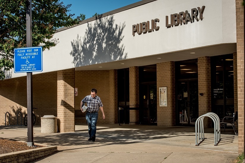 public-library-man-with-books