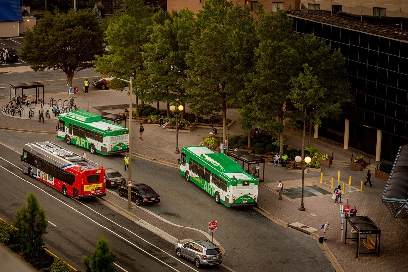 two-art-bus-ballston-metro