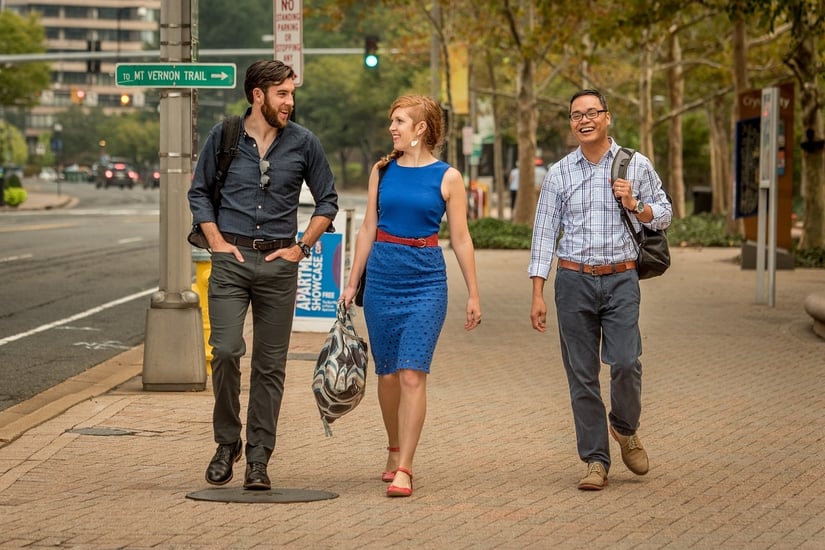 vanpool-riders-walking-crystal-city.jpg