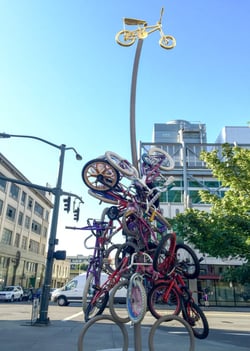 bikes statue