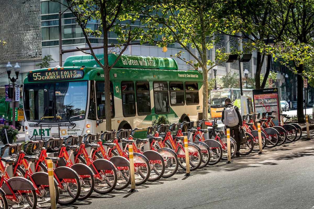 artbus-and-cabi-station-rosslyn