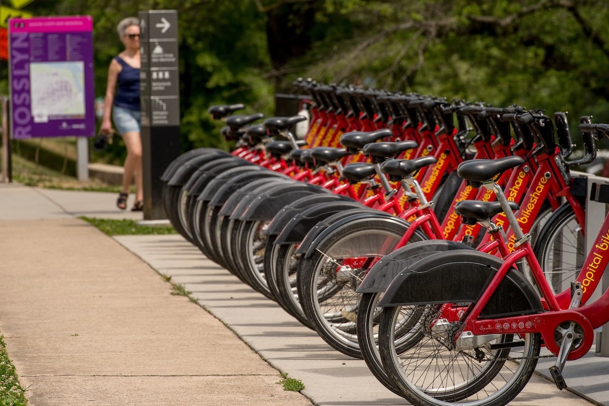 capital-bikeshare-rosslyn-station