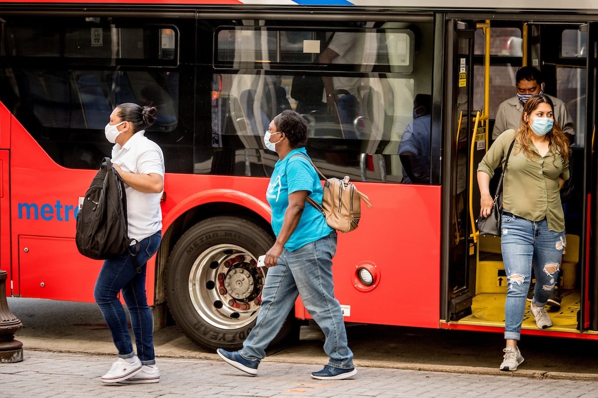 riders-using-wmata-to-commute