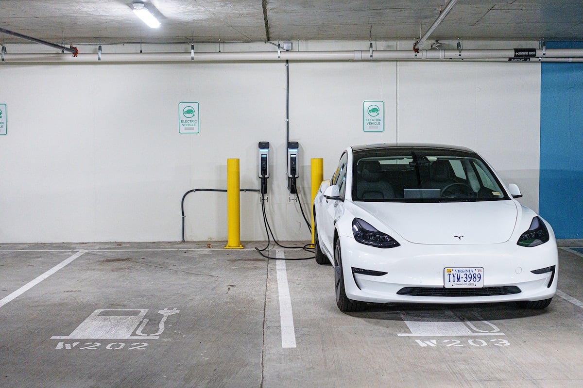 tesla-carshare-charging -amenity