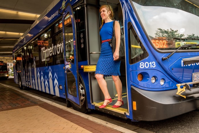 Bus Rapid Transit Opens in Crystal City